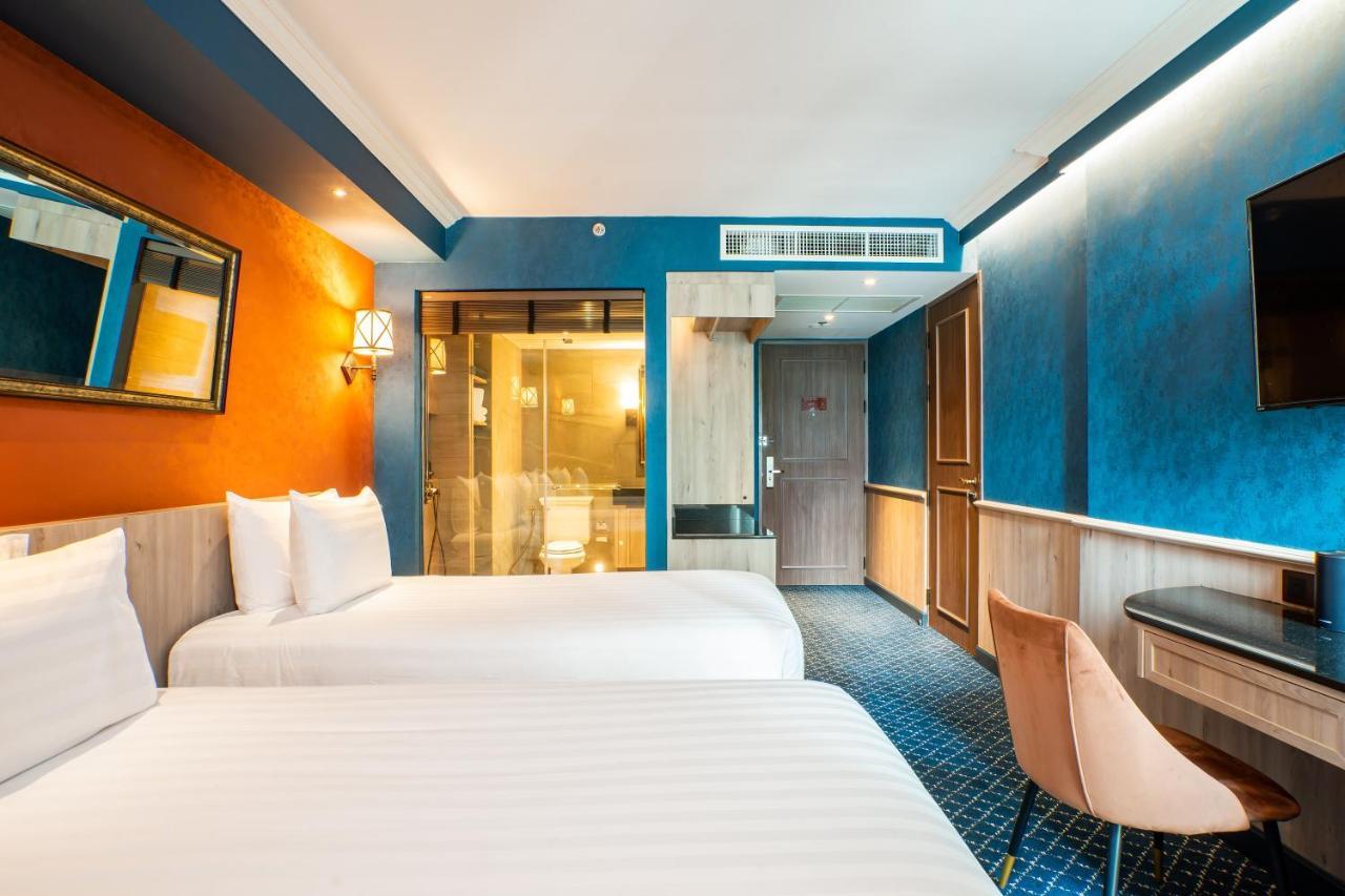 The Coach Hotel Sukhumvit - Asok Bts Bangkok Exterior photo
